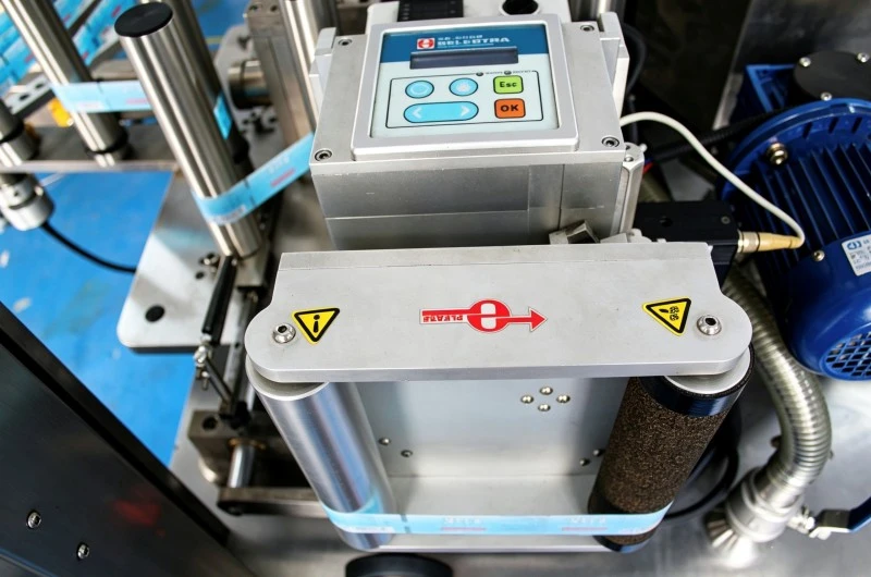 Home Care Bottle Opp Labeling Machine