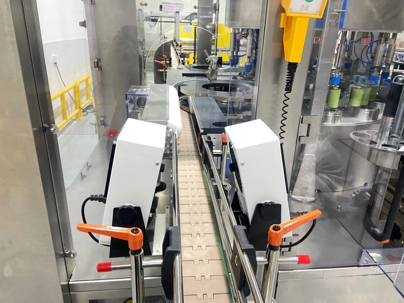 Milk Bottle Self Adhesive Labeling Machine